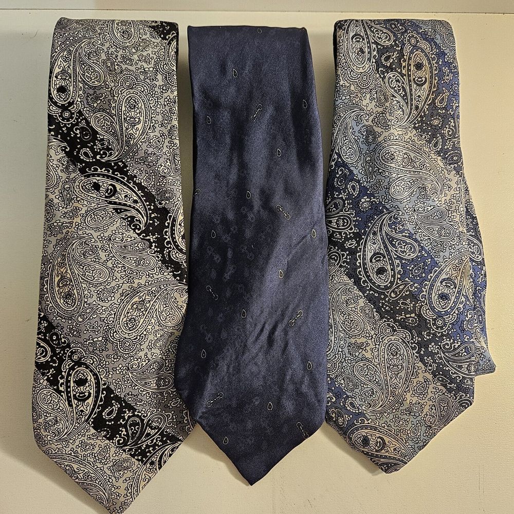 Set of 3 Paco Rabanne Paris Mens Necktie Tie Stripes Paisley Silk Italy VINTAGE